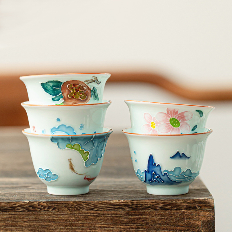 Celadon Ceramic Cup - Tasse à thé Kung Fu peinte